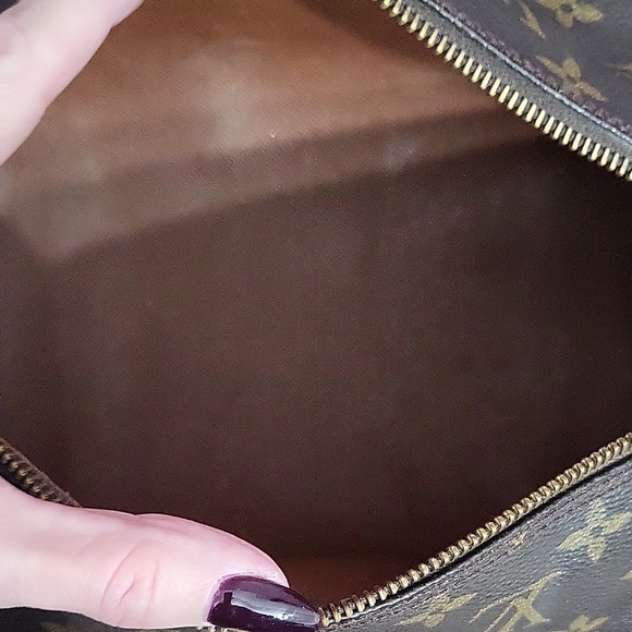 Louis Vuitton Papillon Monogram Barrel Bag - Picture 9 of 13